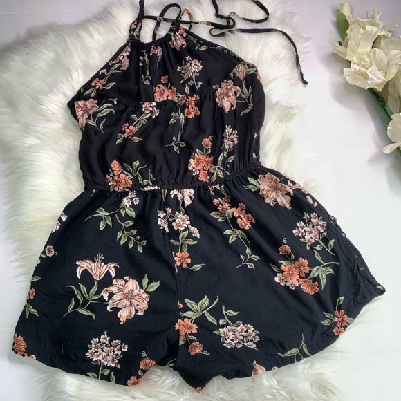 Angie Black Floral Romper Halter size Small Pink Print Sleeveless Spaghetti S - Picture 4 of 10